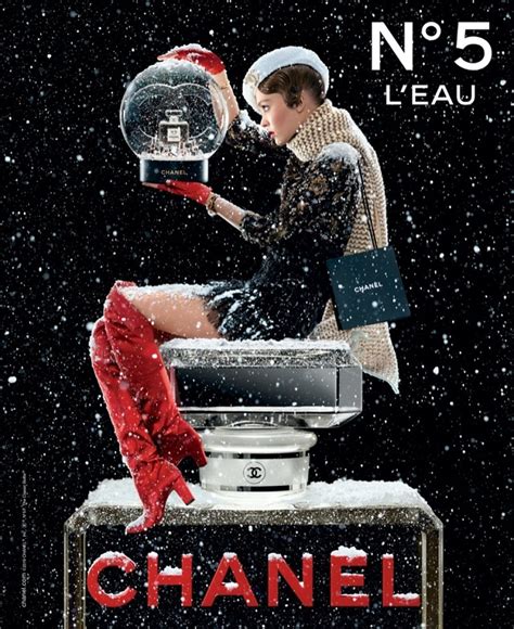 chanel christmas campaign 2018|chanel customer service number.